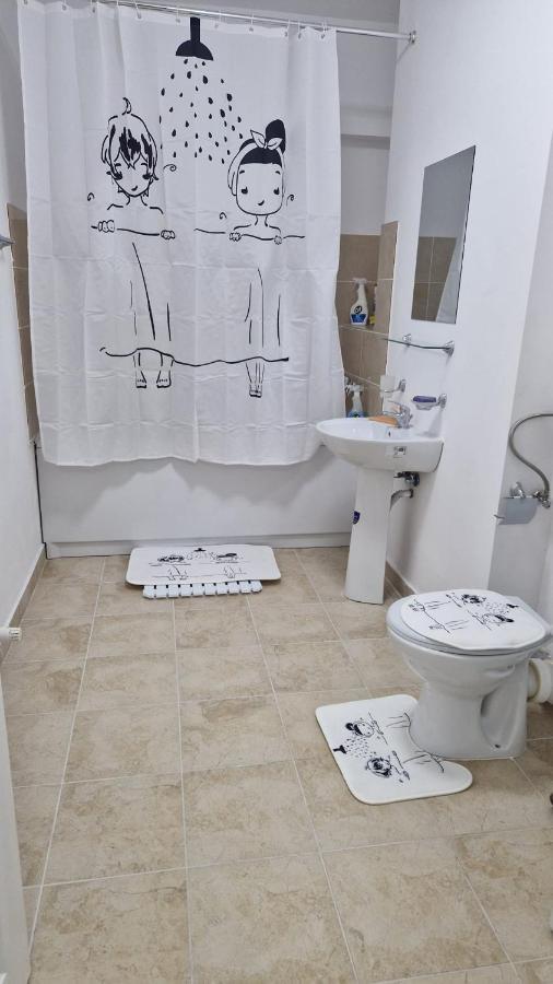 Best Apart Garii- Check In Independent Брашов Экстерьер фото