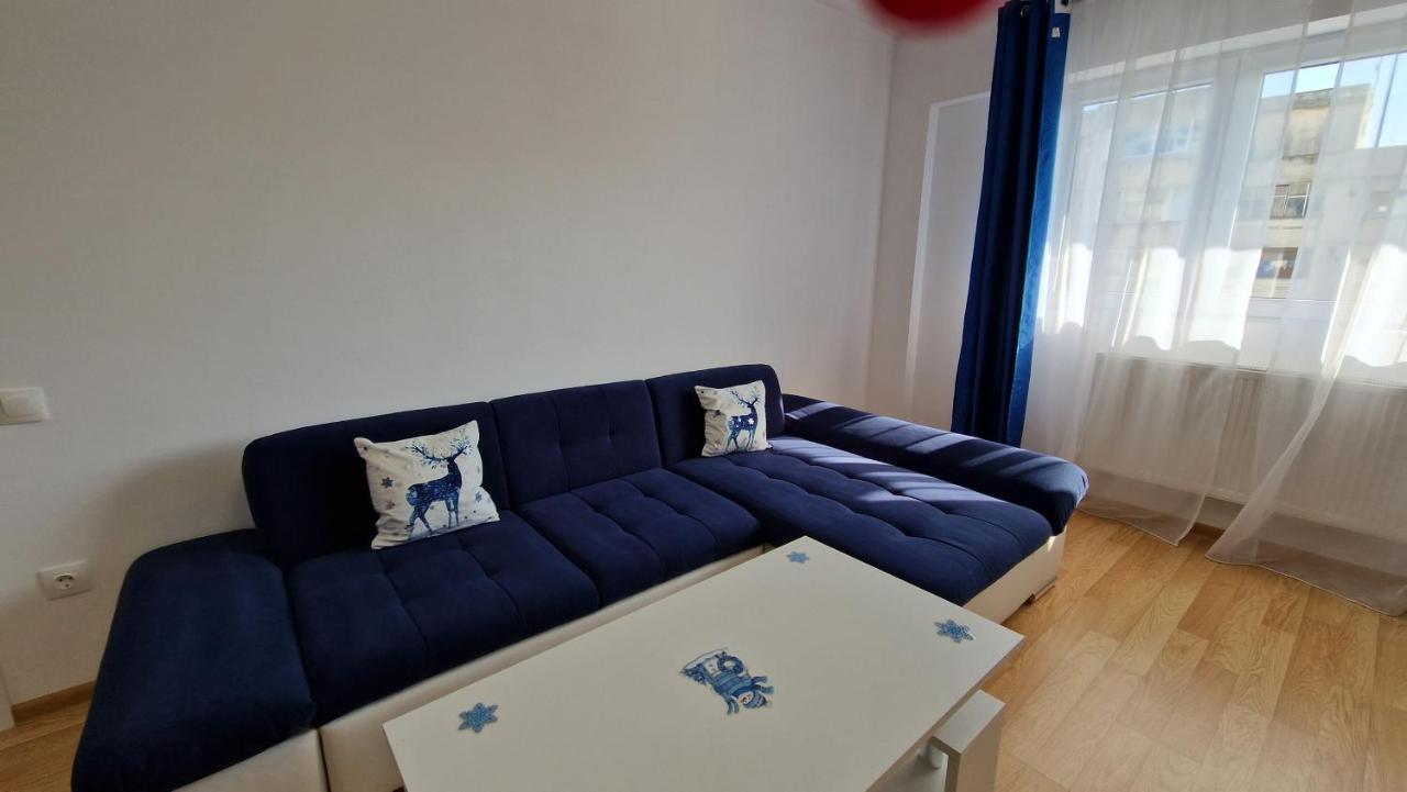 Best Apart Garii- Check In Independent Брашов Экстерьер фото